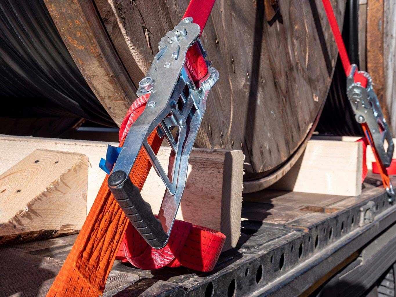 Shoma Crane Hire Ltd - 013