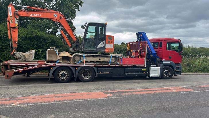 Shoma Crane Hire Ltd - 007