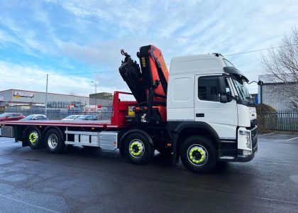 The Best Hiab Cranes for Moving Heavy Equipment in Surrey and Sussex
