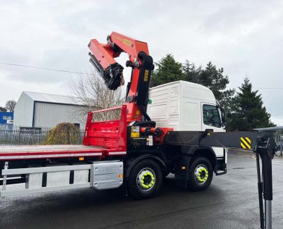 Shoma Crane Hire HIAB lorry for lifting and transport